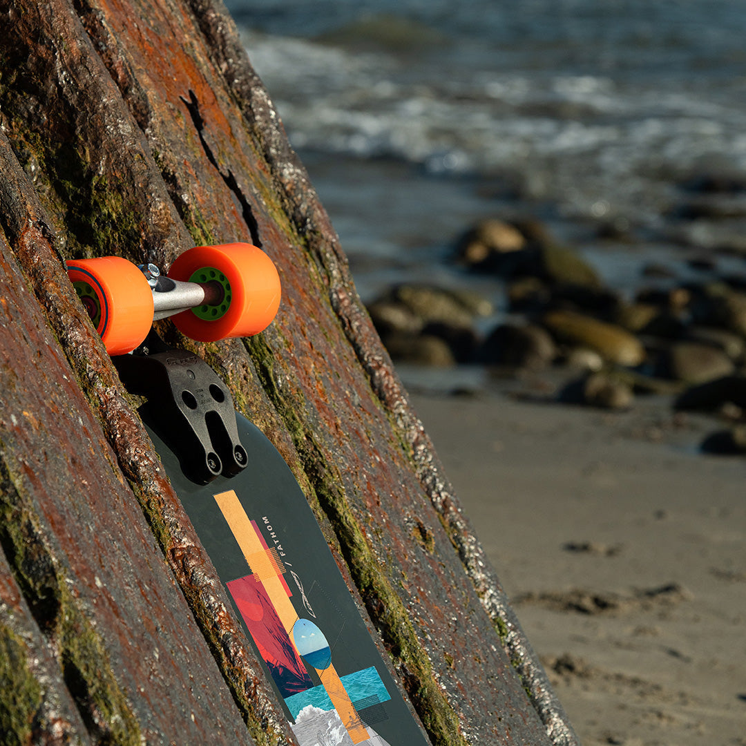 Surfskate Loaded Fathom Tangent en action