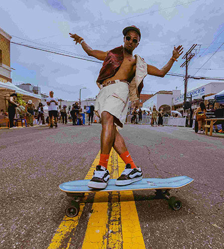 Achraf Et-Touyjer alias Surfskaterstyle, rider de la team Carver Europe, surfskateur marocain