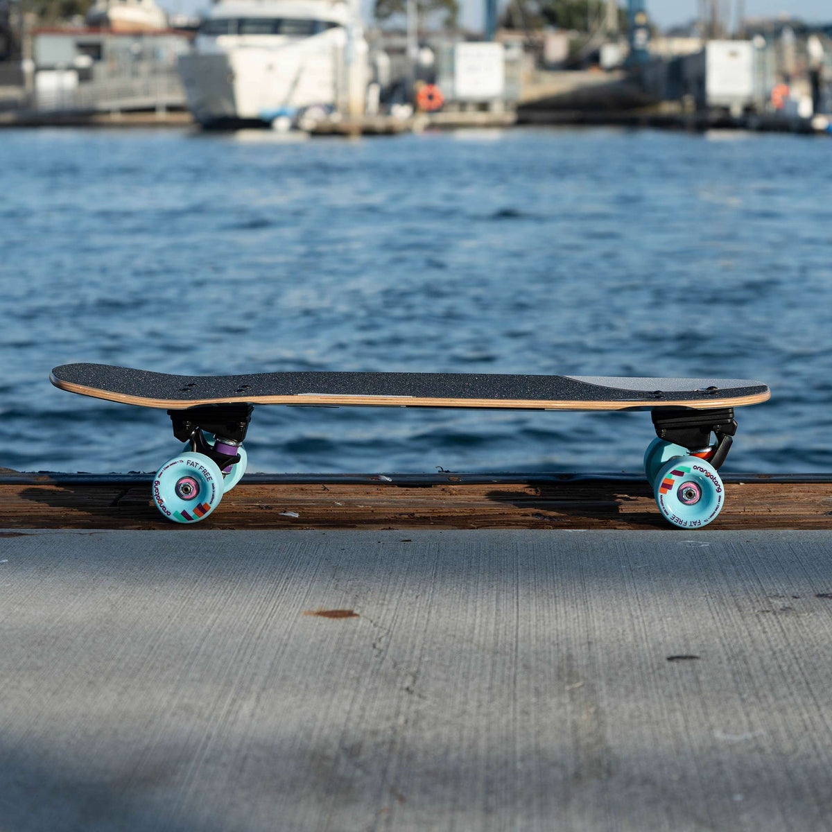 Loaded Surfskate Ballona Orca 27.75" — photo lifestyle 2